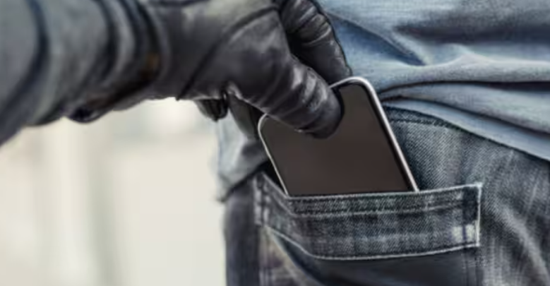 UK Responds to Rise in Phone and Bag Thefts