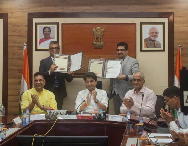 Government leaders backing BSNL global alliances 5G project in India