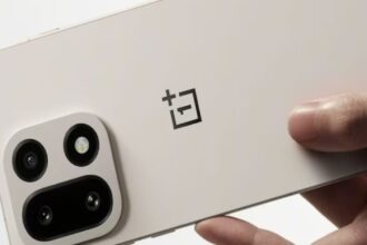 OnePlus 16 Display Refresh Rate Reveals 185Hz Boost for 2026 Flagship | The Mobile Times